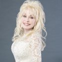 Dolly Parton Surprises Familes With Extra $5,000 in Wildfire Relief Funds